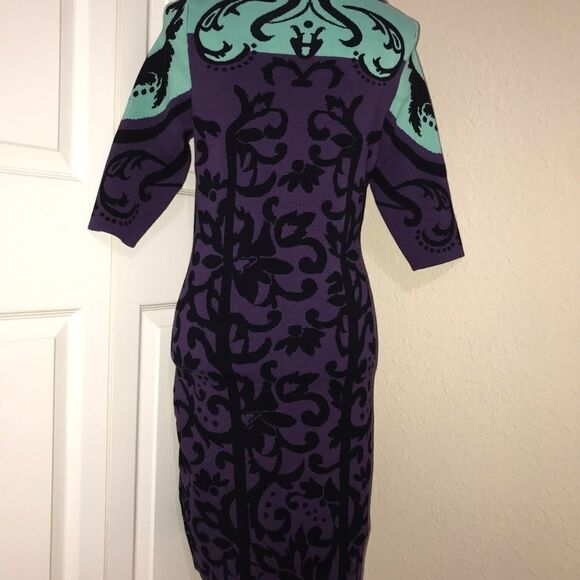 Stunning thick Phoebe couture dress - Picture 5 of 8